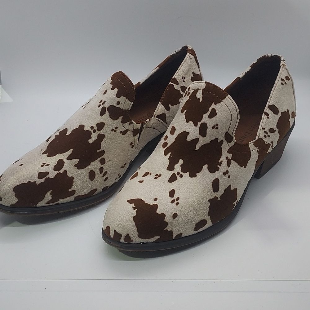Pierre Dumas Cow Print Faux Suede slip-on Loafer ankle‎ booties women's size 6